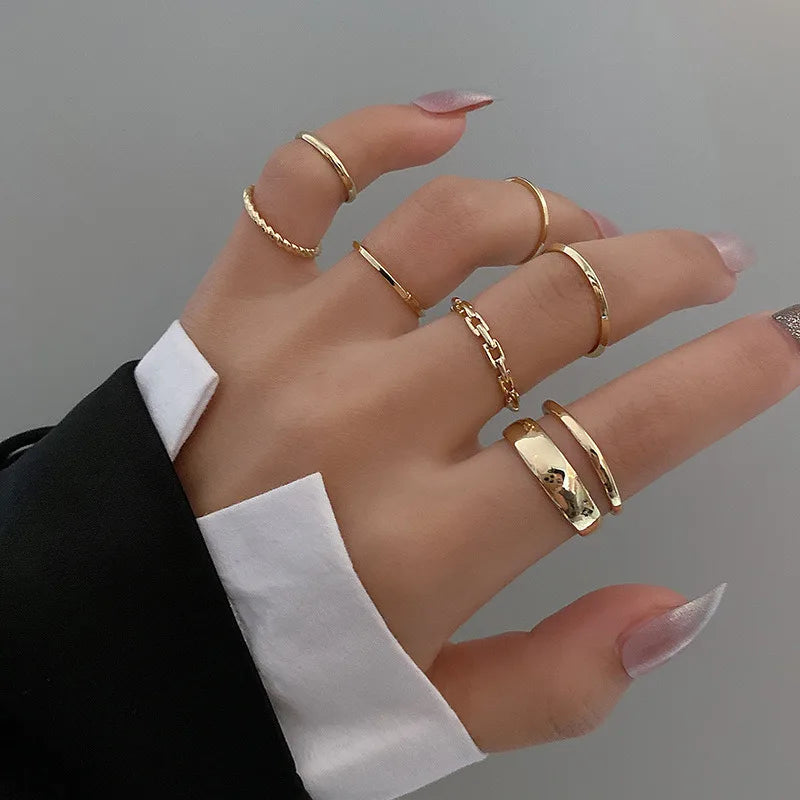 Taniya 7pcs Fashion Jewelry Rings Set Hot Selling Metal Hollow Round Opening Women Finger Ring for Girl Lady Party Wedding Gifts